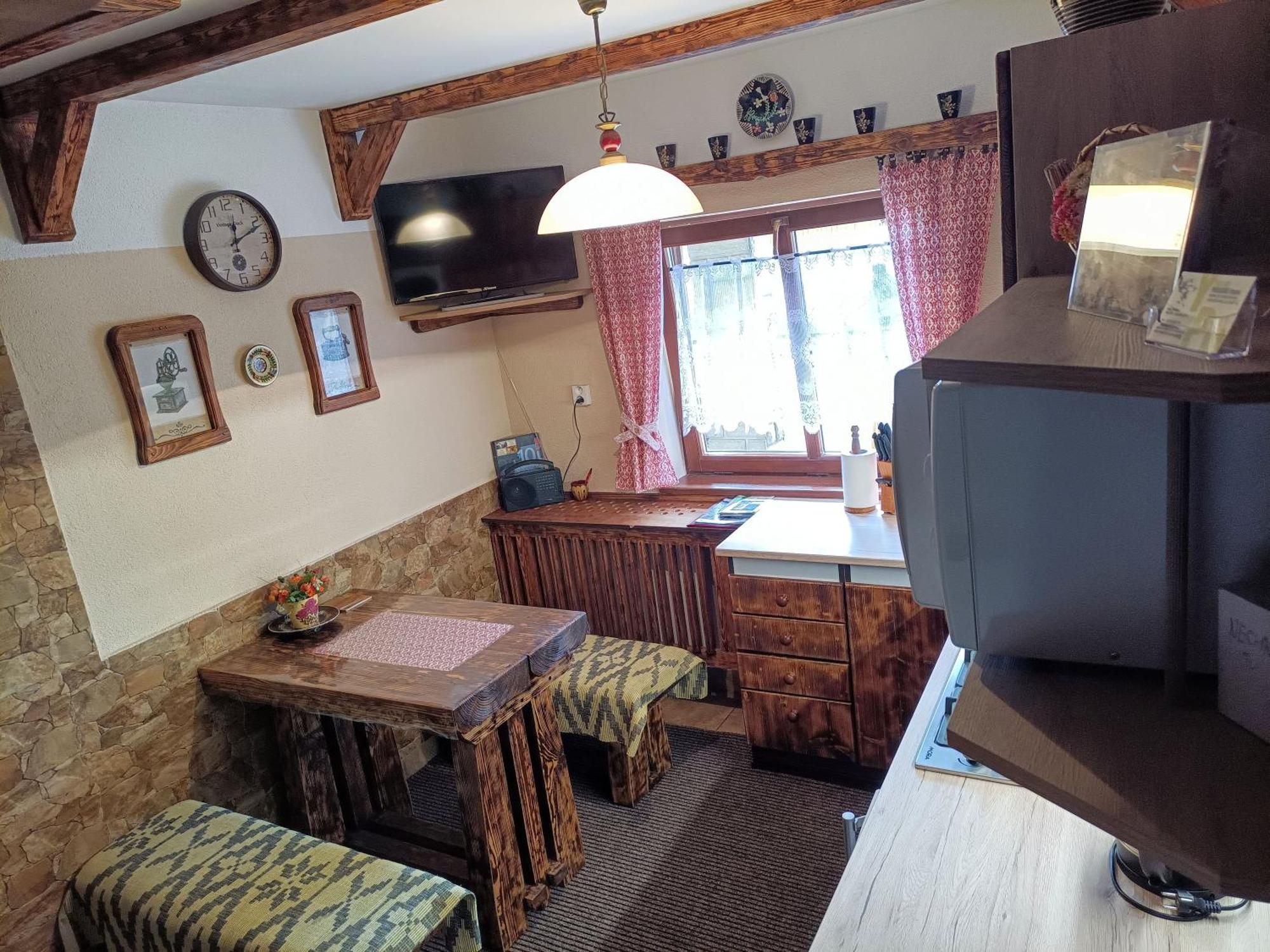 Yellow Paradise House Hrabušice Eksteriør billede