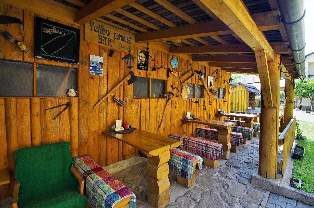 Yellow Paradise House Hrabušice Eksteriør billede
