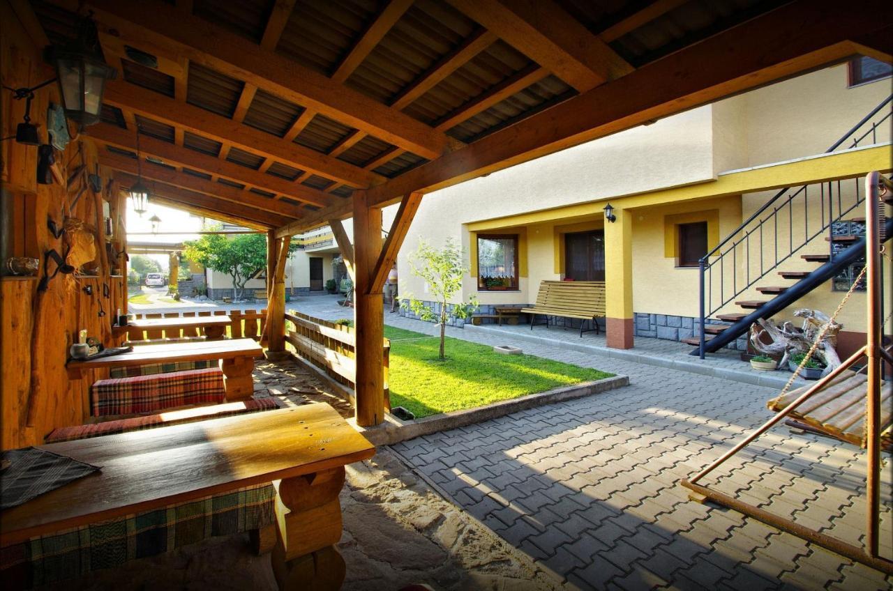 Yellow Paradise House Hrabušice Eksteriør billede